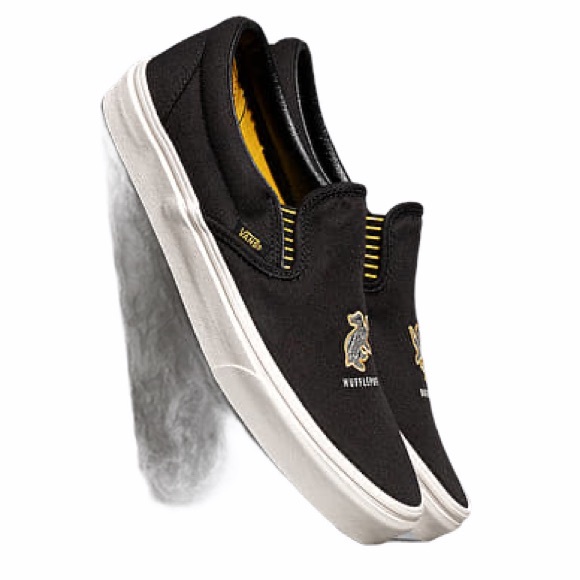 VANS x HARRY POTTER Hufflepuff Slip-On Shoes 5.5 - Picture 2 of 3